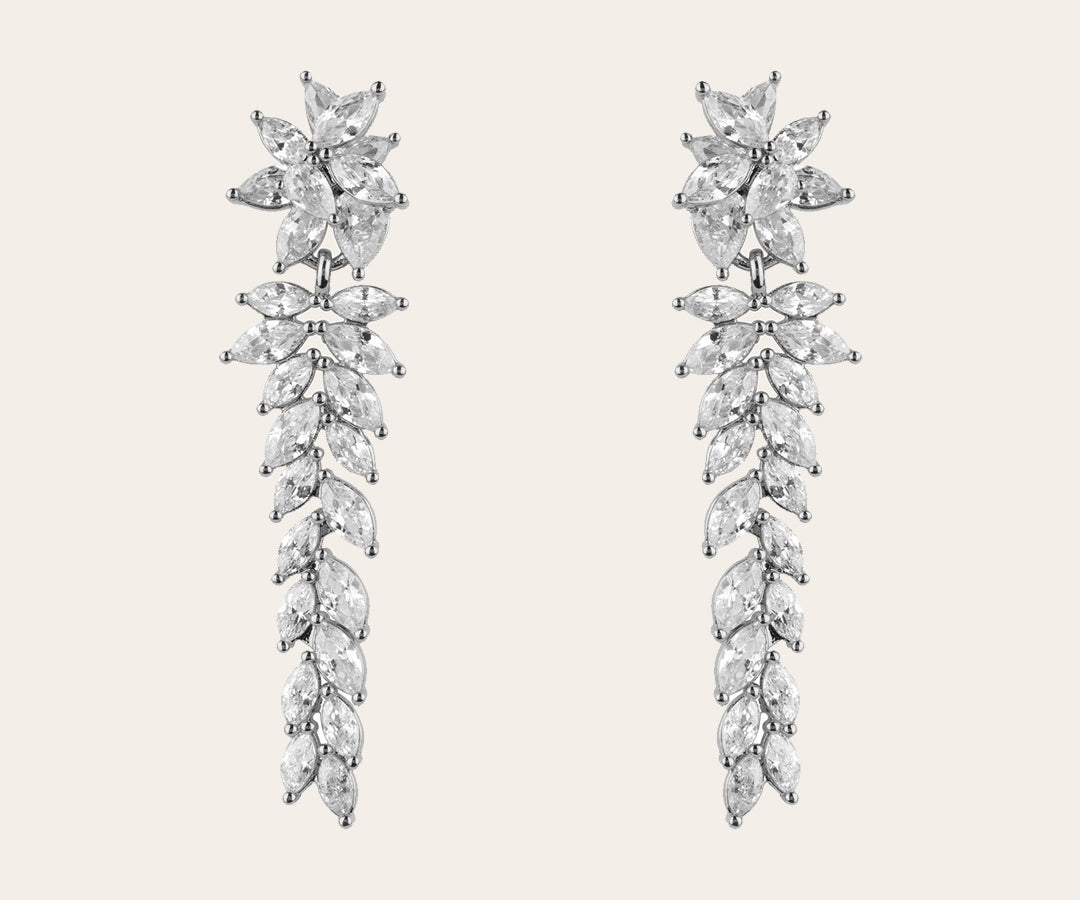 The Romantic Bride earrings – silver plated