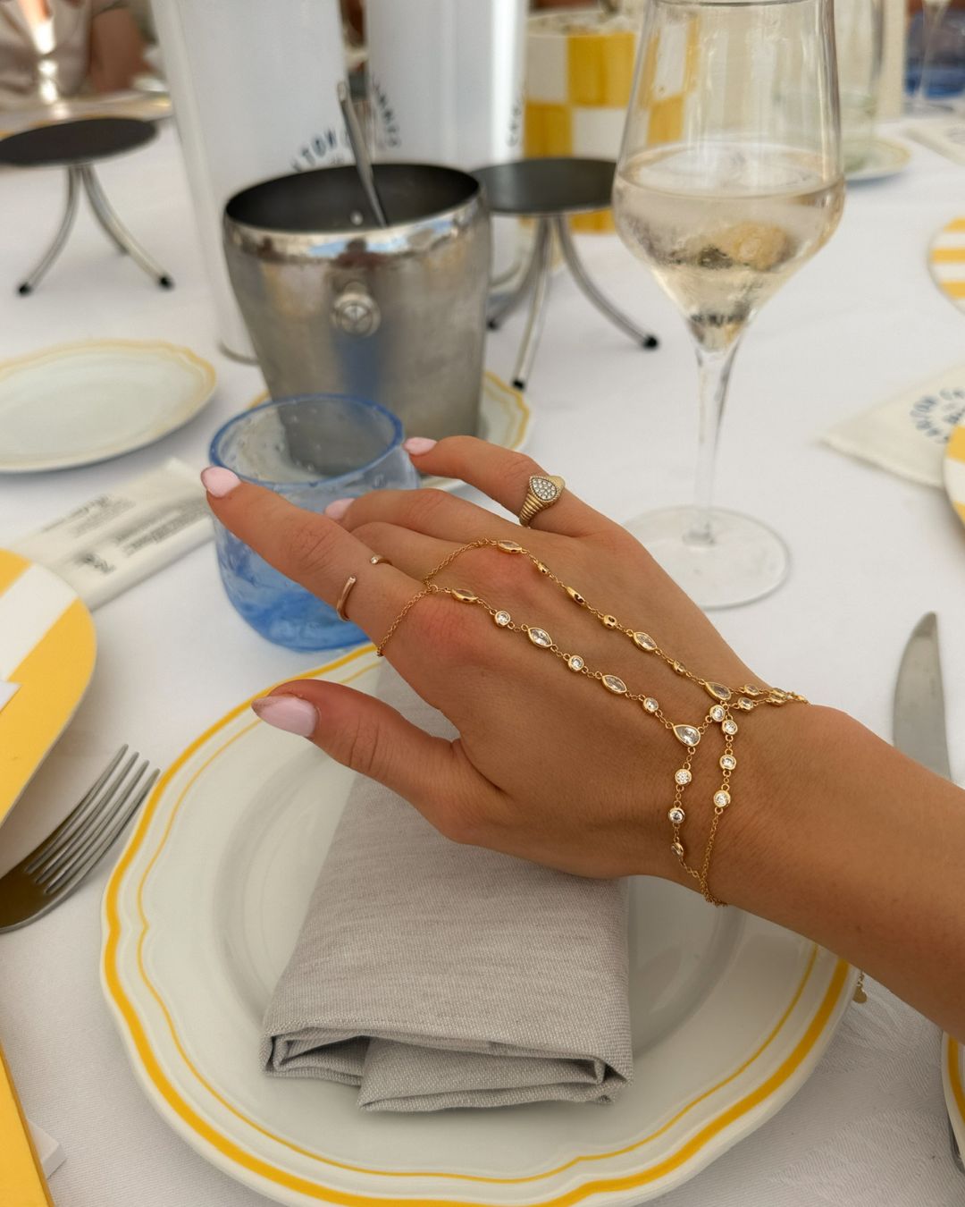 Die Aurelia Handkette - Gold Plattiert