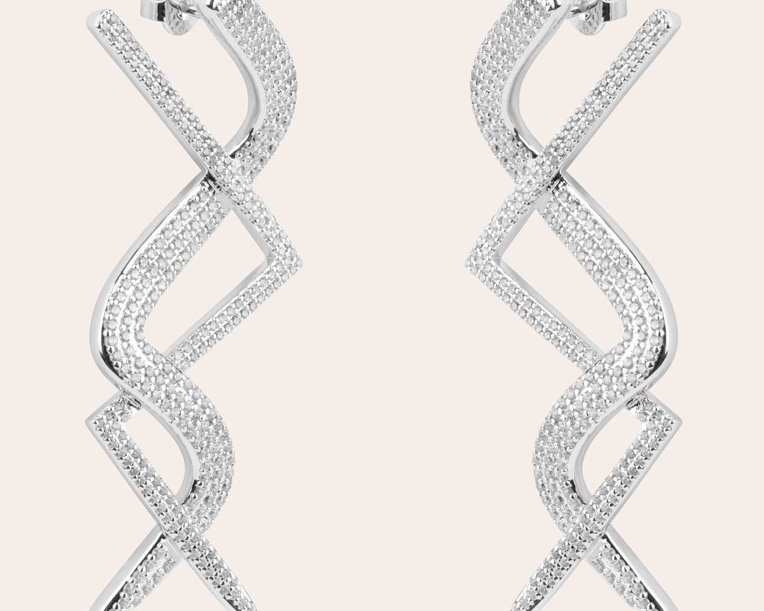 The Riri earrings silver plated