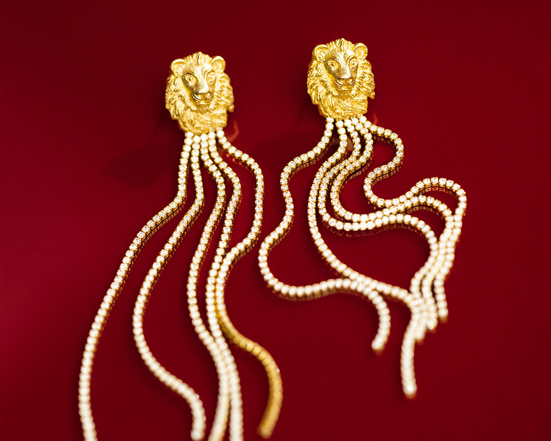 The Lion long gold plated earrings