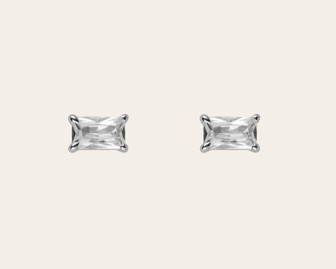 Essential baguette diamond stud earrings silver